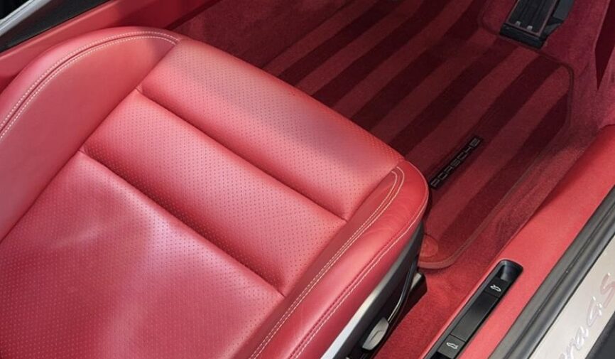 Leather vs. Fabric: Different Valeting Techniques for Different Seats